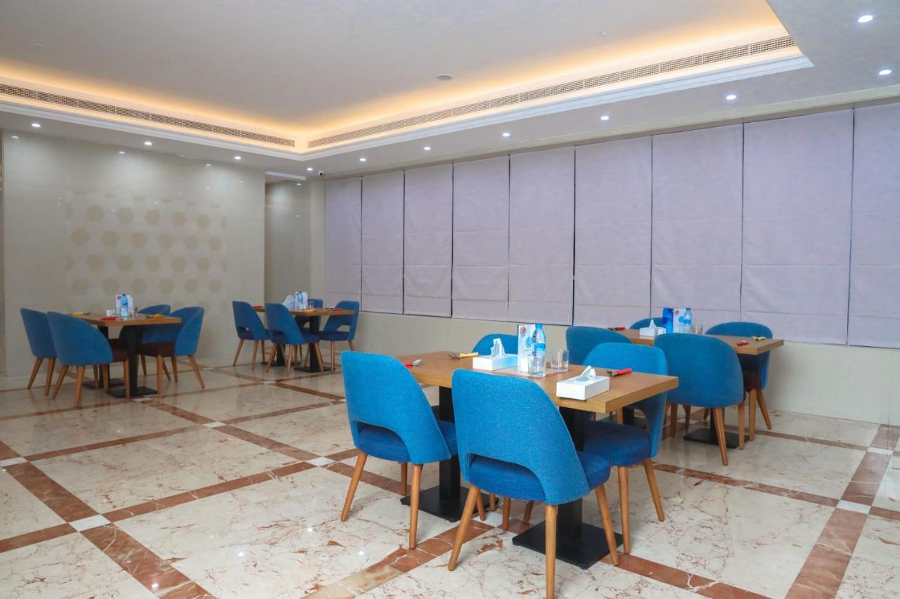 Al Azmy 116 Hotel Sharjah Ngoại thất bức ảnh